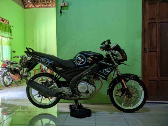 Modifikasi Vixion Old Hitam Tren, Gaya, dan Biaya