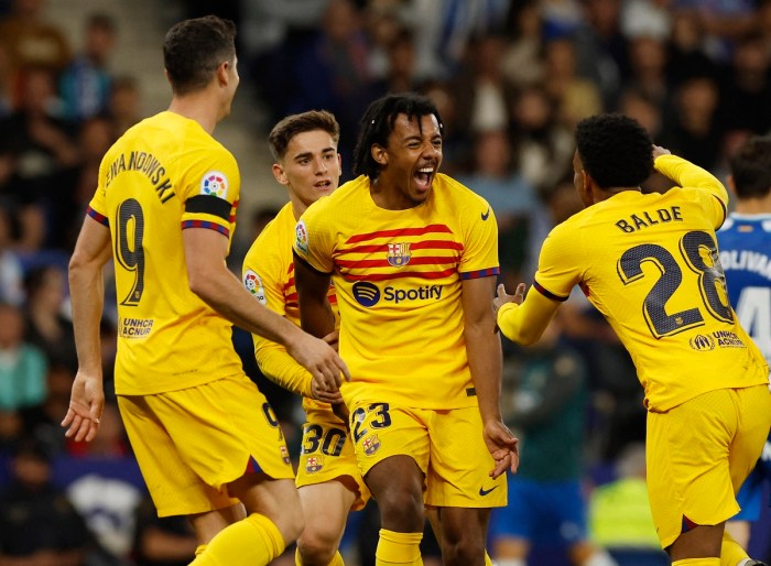 Barcelona Vs Alaves Blaugrana Menang Susah Payah